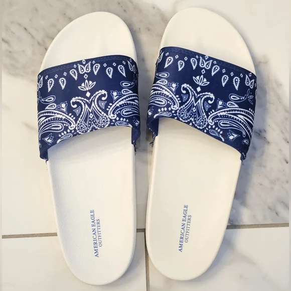 AE Bandana Slides - Picture 2 of 4
